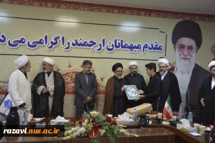 آیین تکریم و معارفه مسئول نهاد نمایندگی مقام معظم رهبری در دانشگاه ملی مهارت استان خراسان رضوی برگزار شد 11