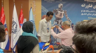 کسب مقام دوم بخش فناوری و نوآوری توسط دانشجوی دانشکده شهید منتظری مشهد در اولین المپیاد ورزش‌های فناورانه کشور 3