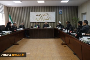 رئیس دانشگاه ملی مهارت بر استفاده حداکثری از ظرفیت دانشگاه برای میزبانی شایسته از زائران مراسم تشییع آقای شهید ایران تاکید کرد. 9