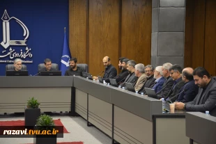 حضور دکتر سعید احمدی در کنار مقام عالی وزارت در جلسه کمیته دانشگاهیان ستاد برگزاری مراسم وداع، تشییع و تدفین آقای شهید ایران 8