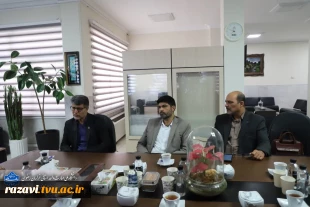 تحولی در مدل تعامل صنعت و دانشگاه؛ بررسی راهکارهای عملی توسعه دانشگاه و ترسیم نقشه راه «استقرار در محیط‌های عملیاتی صنعت» در دیدار رئیس دانشگاه ملی مهارت واحداستانی با مدیرکل صمت خراسان رضوی 3